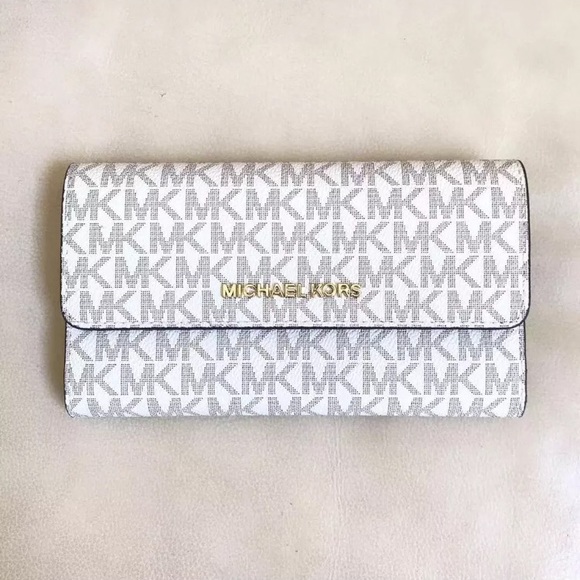 Michael Kors Handbags - Michael Kors Large Trifold Wallet Vanilla/Brown